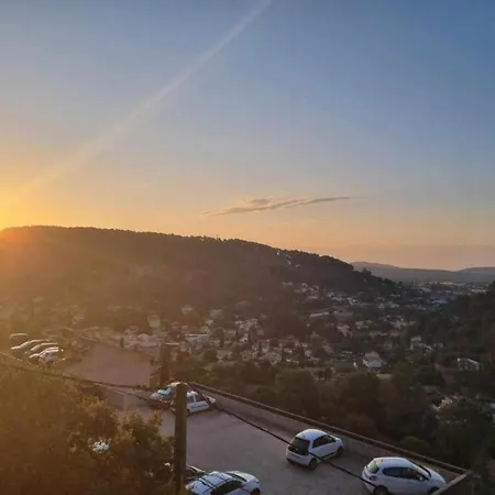 With Swimming Pool, Only 1 Km From Sea Willa Cavalaire-sur-Mer
